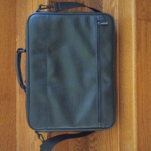 Sumdex Laptop and Accessories Briefcase - Picture 3 of 4